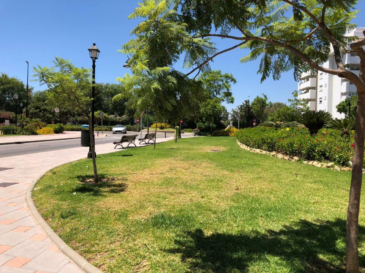 Rentcostadelsol Fuengirola Dona Sofia B Eksteriør bilde